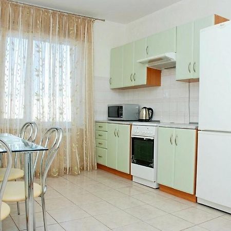 2-Komnatnye Apartamenty Alladin - Pozniaki เคียฟ ภายนอก รูปภาพ
